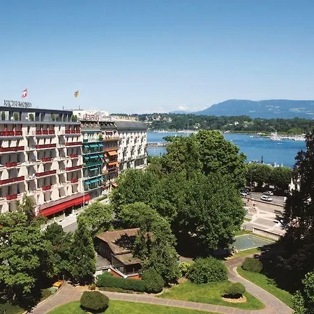Le Richemond ホテル