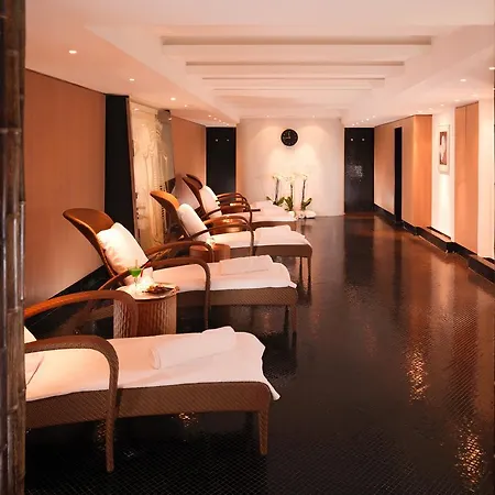 Le Richemond ホテル