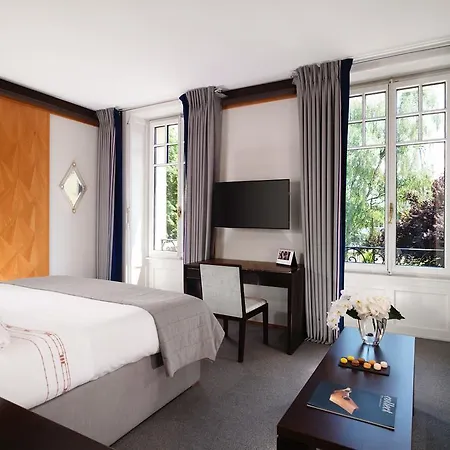 Le Richemond ホテル 5*